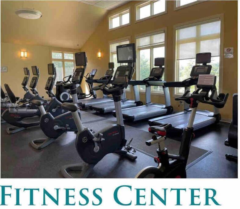 Luxury 4 Bedroom House In Pocono Mountains In Golf Course Near Lake Tobyhanna Kültér fotó