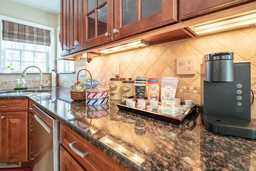 Luxury 4 Bedroom House In Pocono Mountains In Golf Course Near Lake Tobyhanna Kültér fotó
