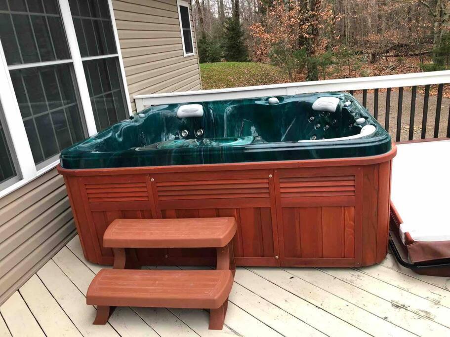 Luxury 4 Bedroom House In Pocono Mountains In Golf Course Near Lake Tobyhanna Kültér fotó